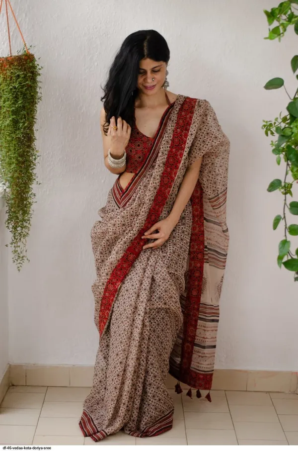 BEIGE_COTTON_LINEN_SAREE