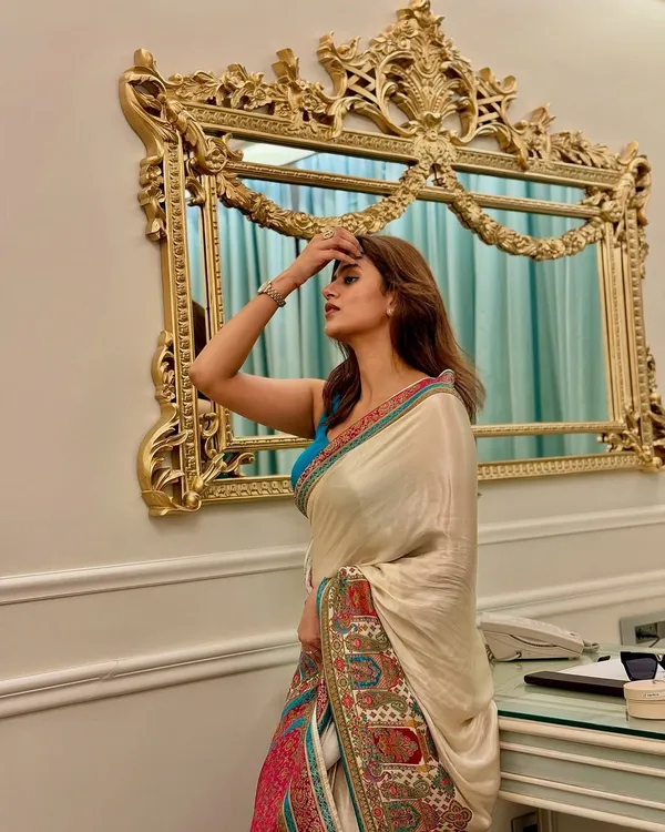 Bollywood_Wedding_Designer_Japan_Silk_Saree