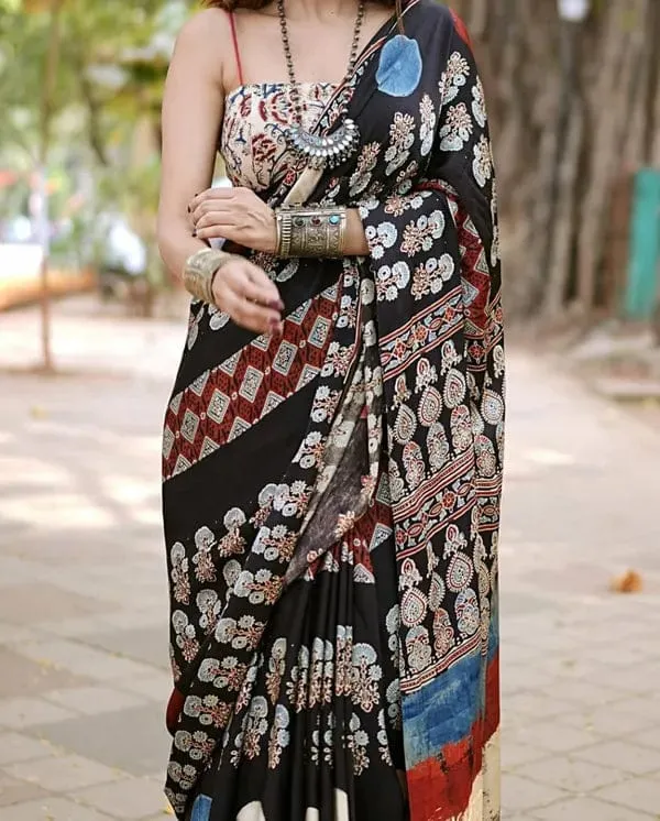 Semi_Gaji_Silk_Saree_With_Digital_Print_Border_And_Ajrakh_Rich_Pallu