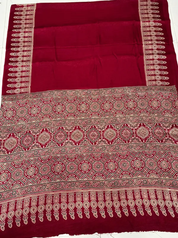 Red_Color_Semi_Gaji_Silk_Ajrakh_Saree_With_Beautiful_Pallu