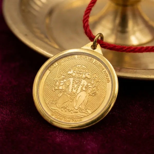 Shri_Panchmukhi_Hanuman_Yantra_24_Carat_Gold_Plated_Brass_Premium_Pendant_Necklace_For_Pooja,_Meditation,_Worship,_Home_Decor