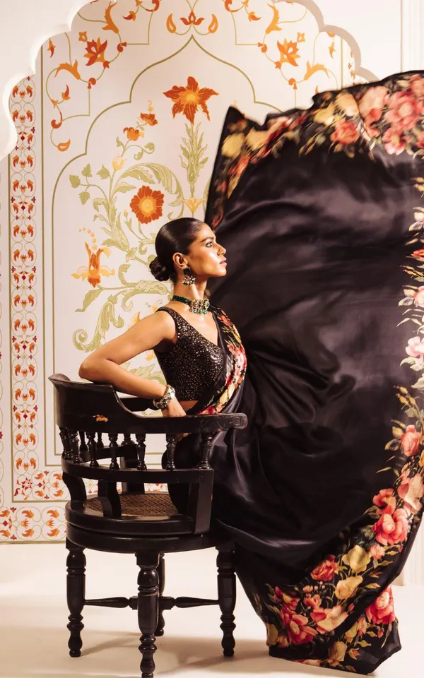 Black_Modal_Silk_Saree_With_Blouse_For_Women