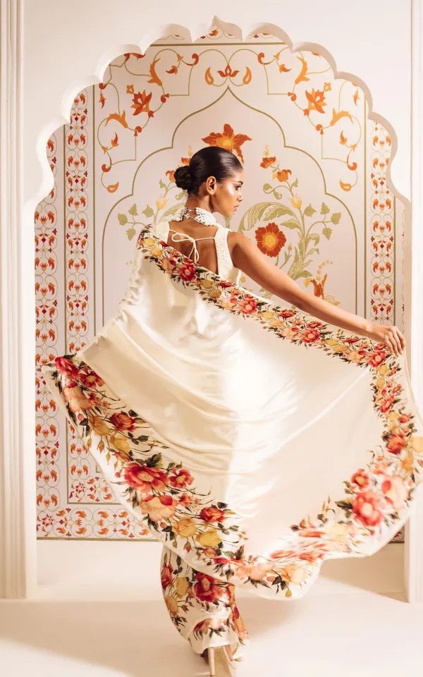 White_Modal_Silk_Saree_With_Blouse_For_Women
