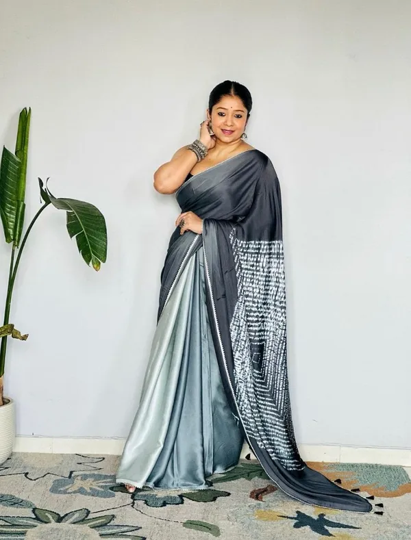 Grey_Modal_Silk_Saree_With_Blouse_For_Women