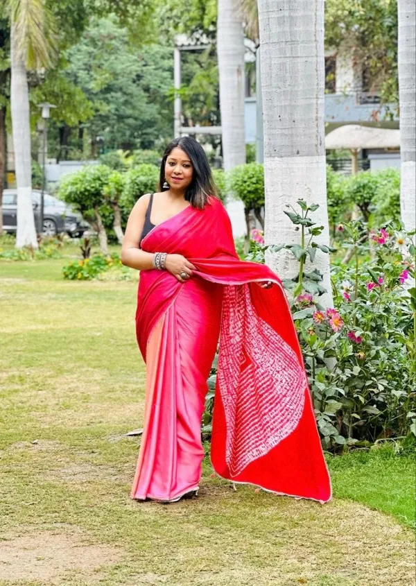 Red_And_Pink_Modal_Silk_Saree_With_Blouse_For_Women