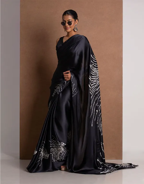 Black_And_White_Modal_Silk_Saree_With_Blouse_For_Women
