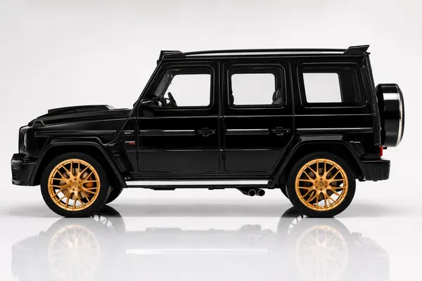 MERCEDES_BENZ_GWAGON_BRABUS_BLACK_DIE-CAST_MODEL_COLLECTIBLE