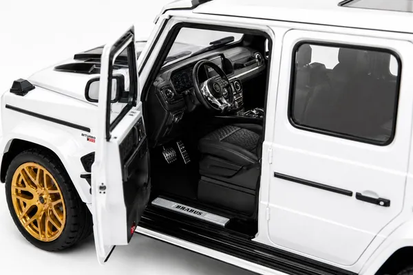 MERCEDES_BENZ_GWAGON_BRABUS_WHITE_DIE-CAST_MODEL_COLLECTIBLE