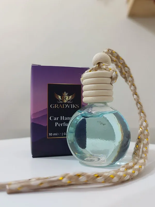 Clear_Glass_Bottle_Pendant_With_Wooden_Stopper_Braided_Cord