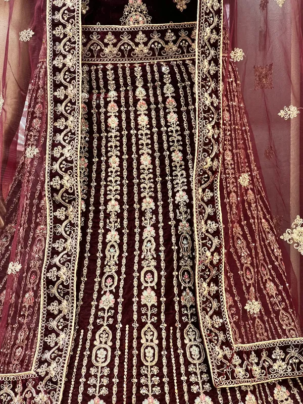 Maroon_Velvet_Bridal_Lehenga_Choli_Set_With_Heavy_Embroidery