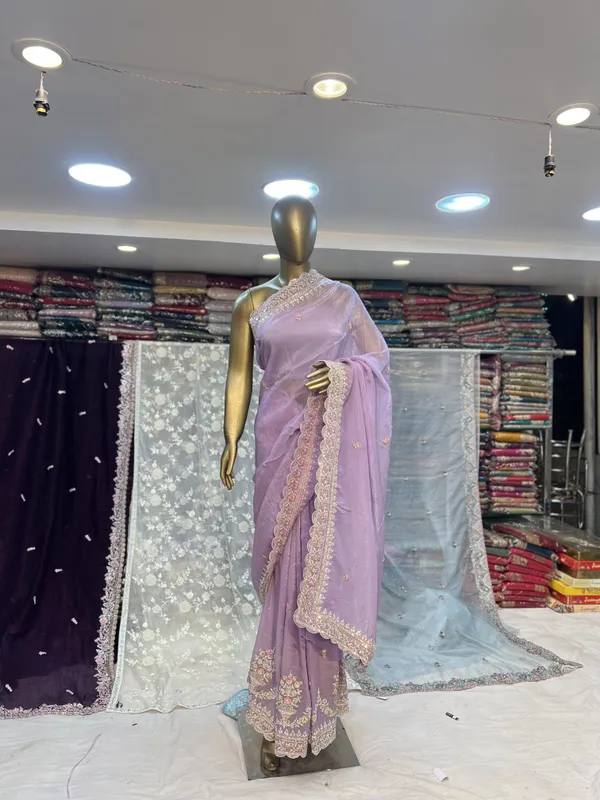 Lavender_Chiffon_Saree_With_Pearl_Embroidery_Border