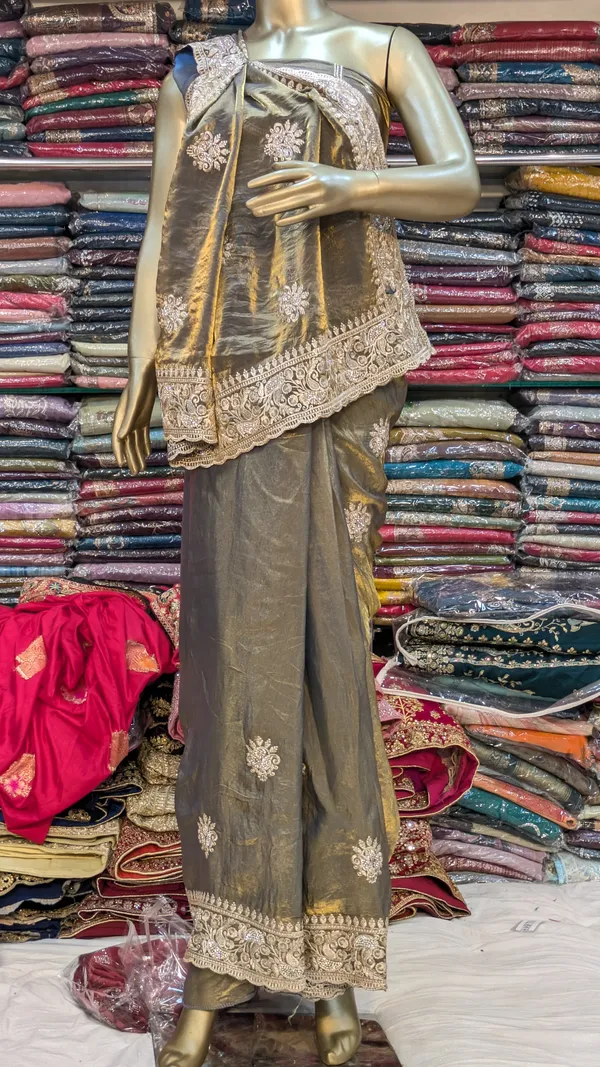 Grey_Fendi_Saree_With_Golden_Embroidered_Border