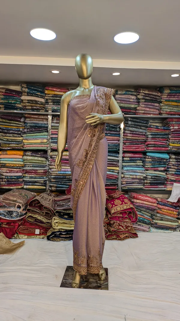Mauve_Purple_Chiffon_Saree_With_Beadwork