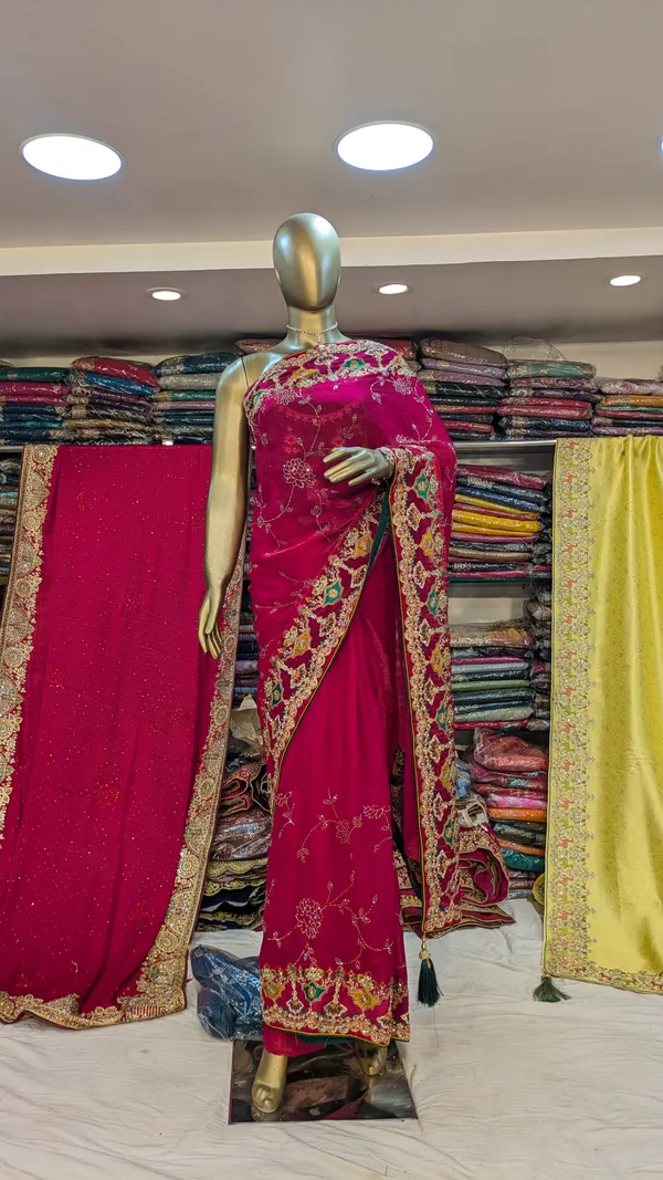 Magenta_Fendi_Saree_With_Intricate_Border_Work