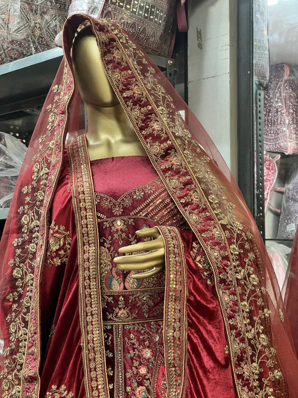 Maroon_Velvet_Bridal_Lehenga_Choli_Set_With_Heavy_Embroidery