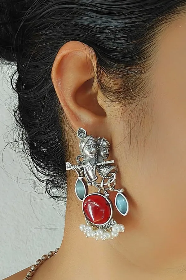 Maroon_German_Silver_Radha_Krishna_Necklace_And_Earrings_Set_For_Women