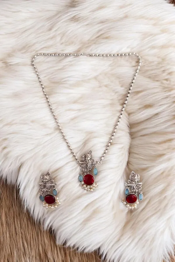 Maroon_German_Silver_Radha_Krishna_Necklace_And_Earrings_Set_For_Women