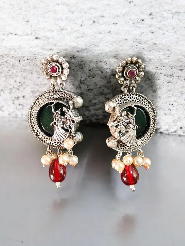 Red_German_Silver_Necklace_Set_With_Radha_Krishna_Pendant_And_Earrings_For_Women