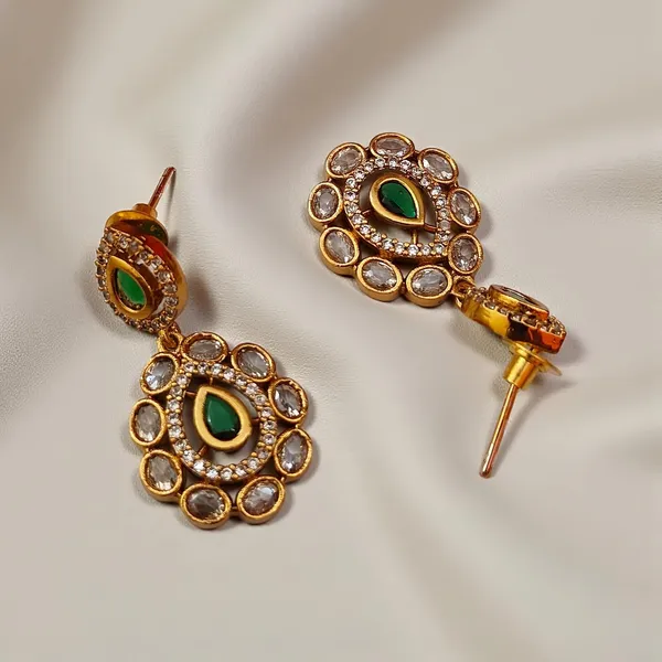 Emerald_Green_Gold_Plated_Crystal_Pendant_Necklace_Set_For_Women