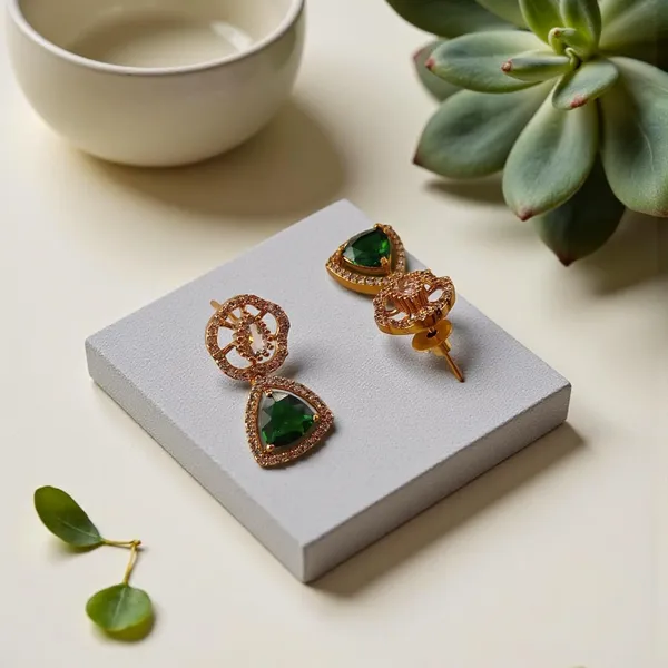 Emerald_Green_Gold_Plated_Necklace_And_Earrings_Set_For_Women