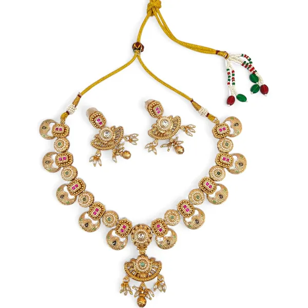 Golden_Kundan_Choker_Necklace_Set_With_Earrings_For_Women