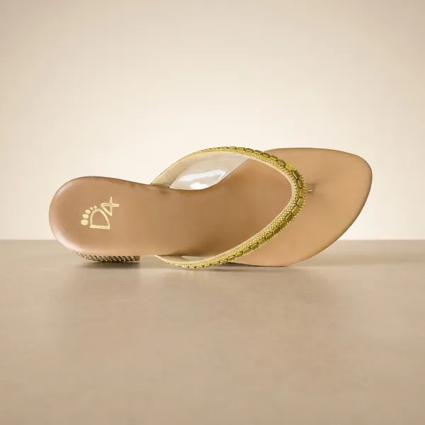 Golden_Embellished_Flip_Flop_Sandals_For_Women_Stylish_Comfortable_Casual_Wear