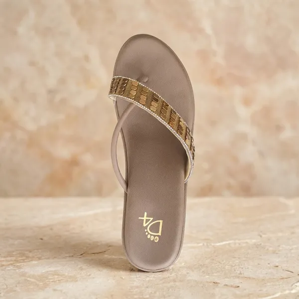 Womens_Beige_Platform_Flip_Flops_Rose_Gold_Embellished_Stylish_Comfortable_Lightweight