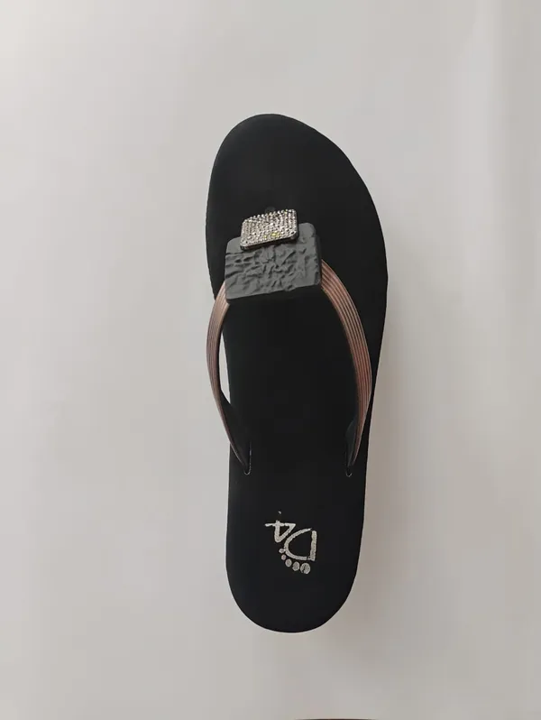 Womens_Black_Flip_Flops_Embellished_Strap_Comfortable_Stylish_Daily_Wear_Lightweight