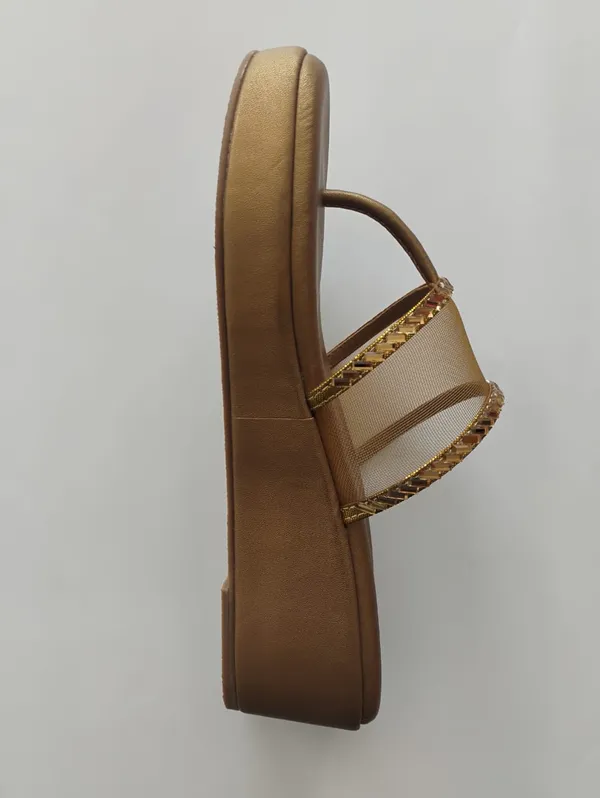 Womens_Light_Gold_Platform_Sandals_Golden_Braided_Strap_Stylish_Comfortable_Trendy