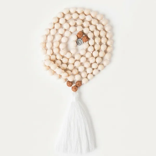 Dhumavati_Mala