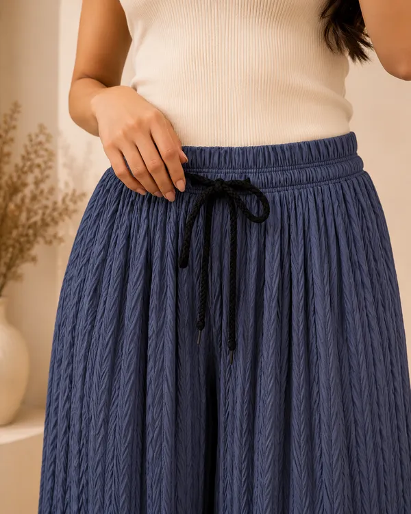 Grey_Lycra_Sarina_Pleated_Trouser_For_Women