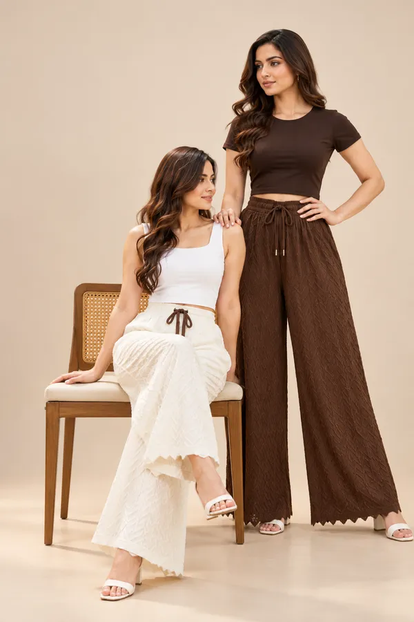 Brown_&_White_Khajoori_kiniting_lycra_Sarina_Pleated_Trouser_For_Women_(Pack_Of_2)