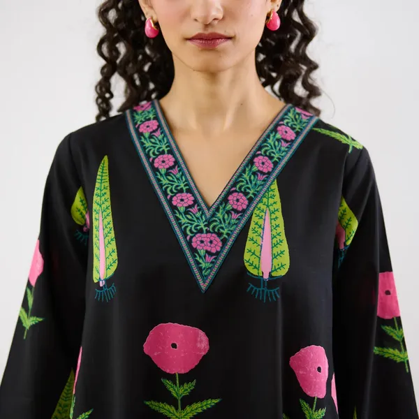 Black_Cotton__Kurta_Set_With_Dupatta_For_Women