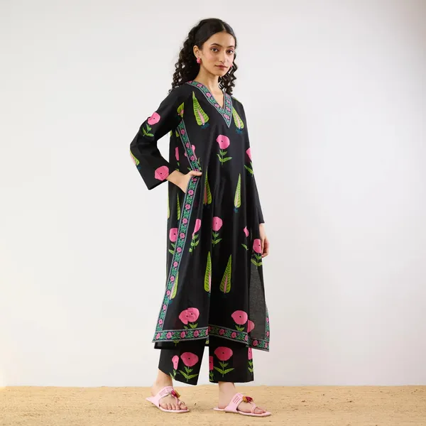 Black_Cotton__Kurta_Set_With_Dupatta_For_Women