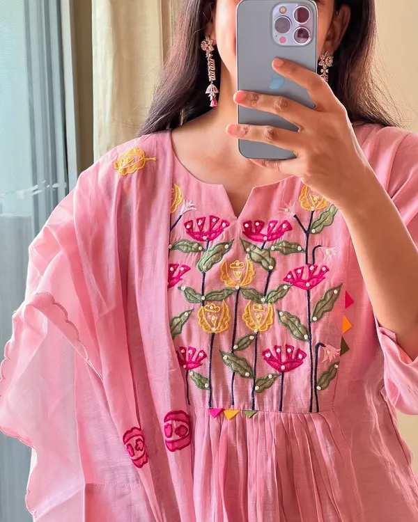 Pink_Cotton_Kurta_With_Dupatta_For_Women