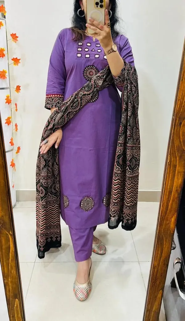 Purple_Cotton_Suit_Set_For_Women