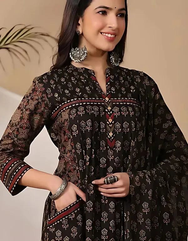 Black_Cotton_Anarkali_Kurta_Set_For_Women