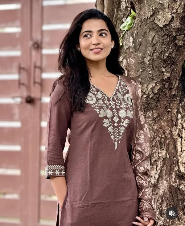 Brown_Cotton_Kurta_Set_For_Women