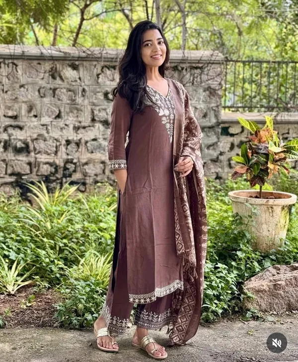 Brown_Cotton_Kurta_Set_For_Women