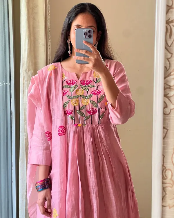 Pink_Cotton_Kurta_With_Dupatta_For_Women