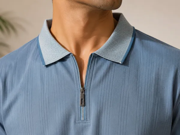 SELECTION_ZIPPER_COLLAR_TSHIRT