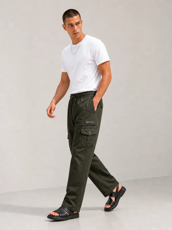 Relaxed_Fit_Cargo_Pant_(8_Pocket)