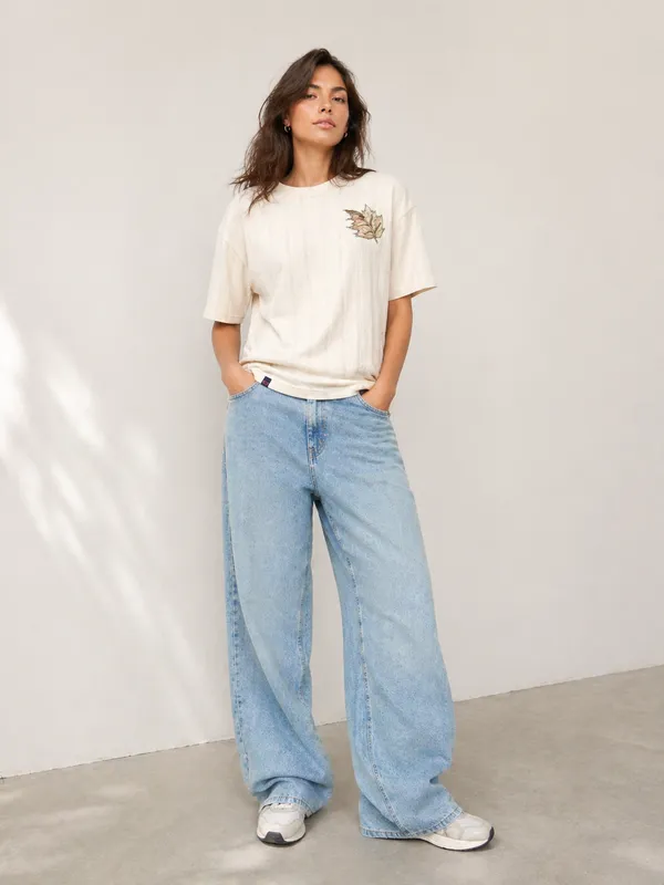 Cream_Drop_Shoulder__T-Shirt_With_Maple_Leaf_Embroidery