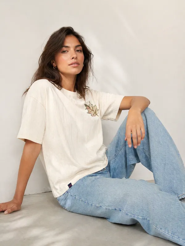 Cream_Drop_Shoulder__T-Shirt_With_Maple_Leaf_Embroidery