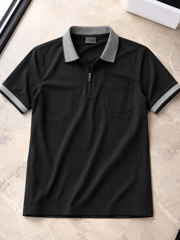 SELECTION_ZIPPER_COLLAR_TSHIRT