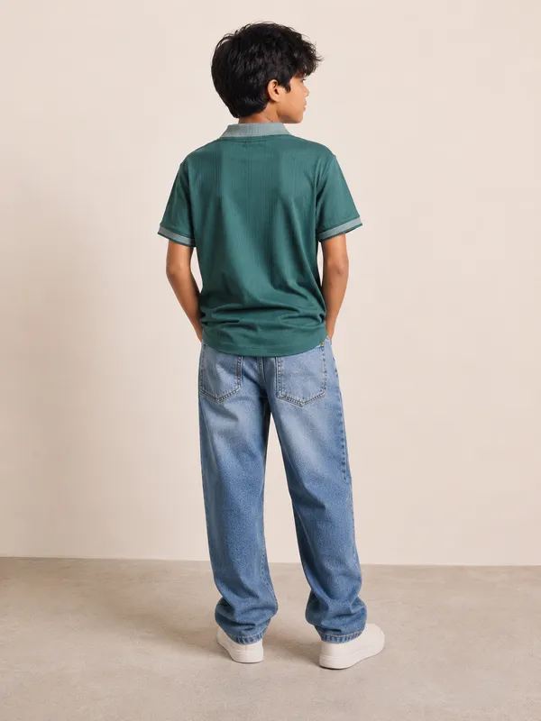 TEENZ_ZIPPER_COLLAR_TSHIRT