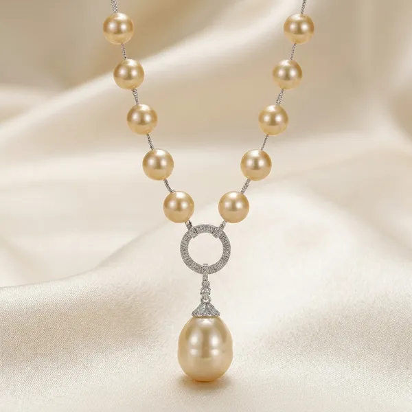 Elegant_Golden_Pearl_Necklace_With_Large_Baroque_Drop_Pendant
