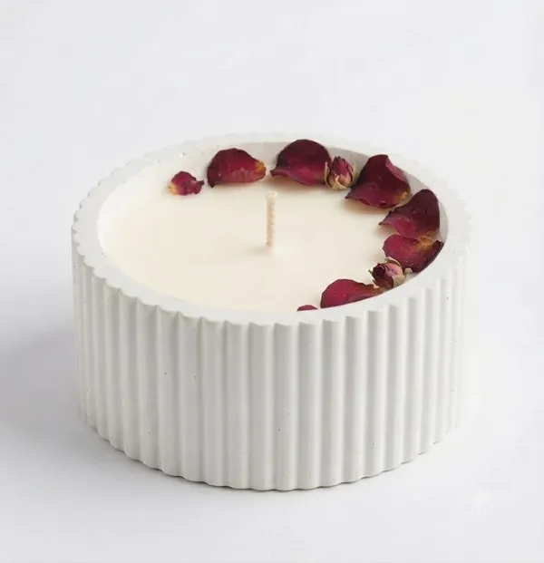 Ceramic_Floral_Rose_Petal_Candle