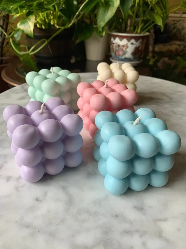 Pastel_Bubble_Design_Decorative_Candle