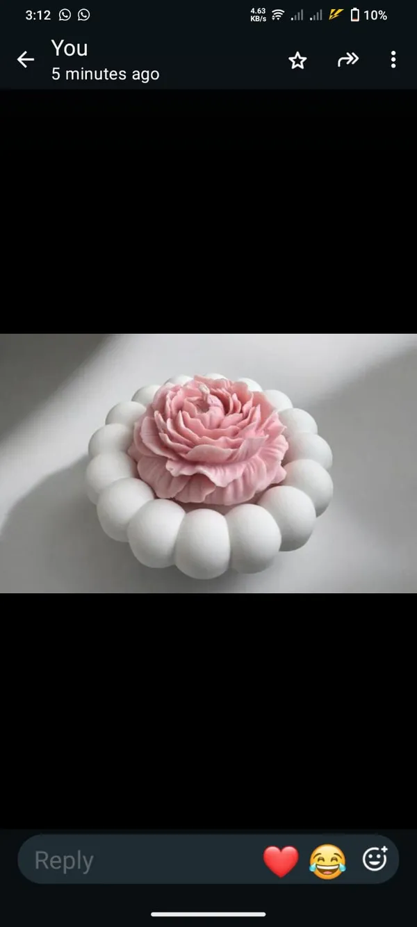 Pink_Floral_Decorative_Candle